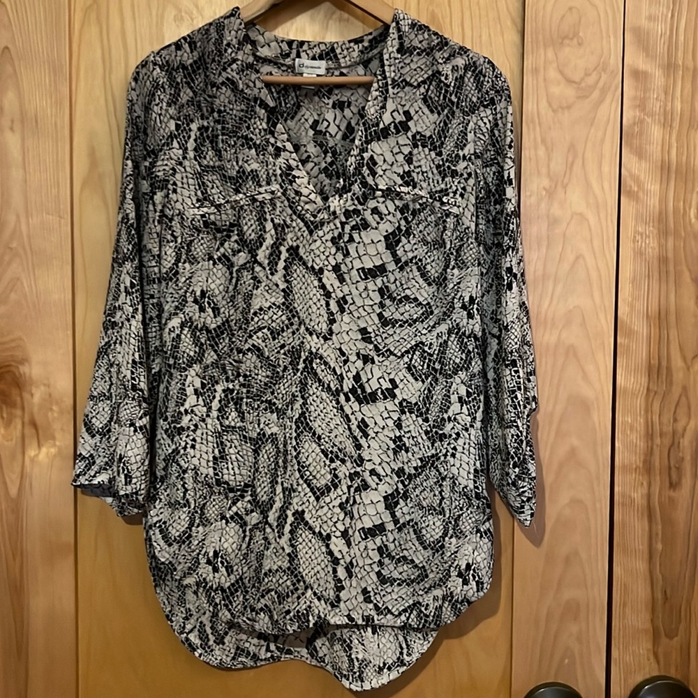 Dynamite Blouse Top Long Sleeve Black Cream US S